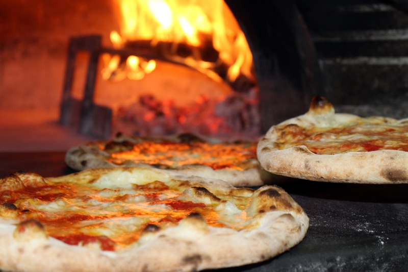 pizzeria-NICE-min_pizza-2810589